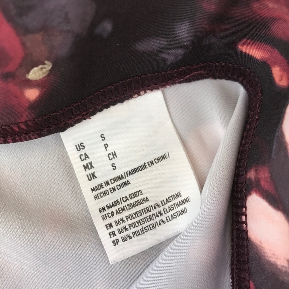 American Eagle Hi-Rise Floral Legging - Picture 5 of 5